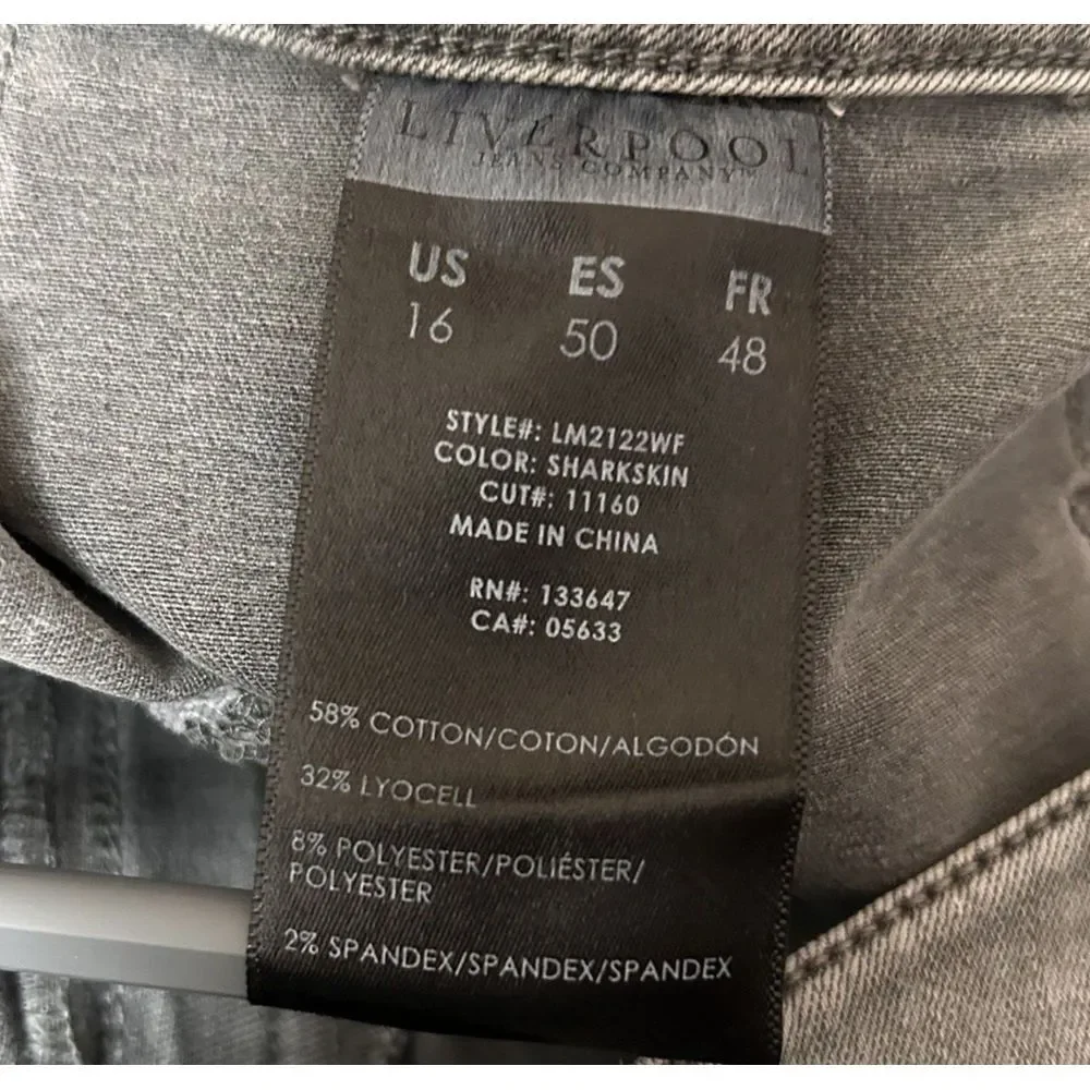 Liverpool Jeans Womens 16/33 Gray Wash Crop Cargo‎ Stretch Mid Rise Zip Ankle